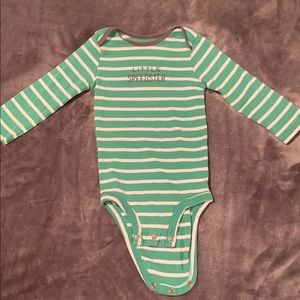 🧶Carter’s Stripped Long Sleeve Onsie 12 months